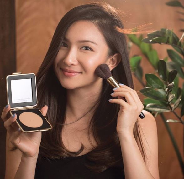 15ec9614-24f0-49fc-acf9-0398b5fa4543.15ec9614-24f2-48f4-94d3-cb1540c557e9