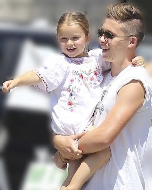 20969018_279536935881015_2924846619469807616_n