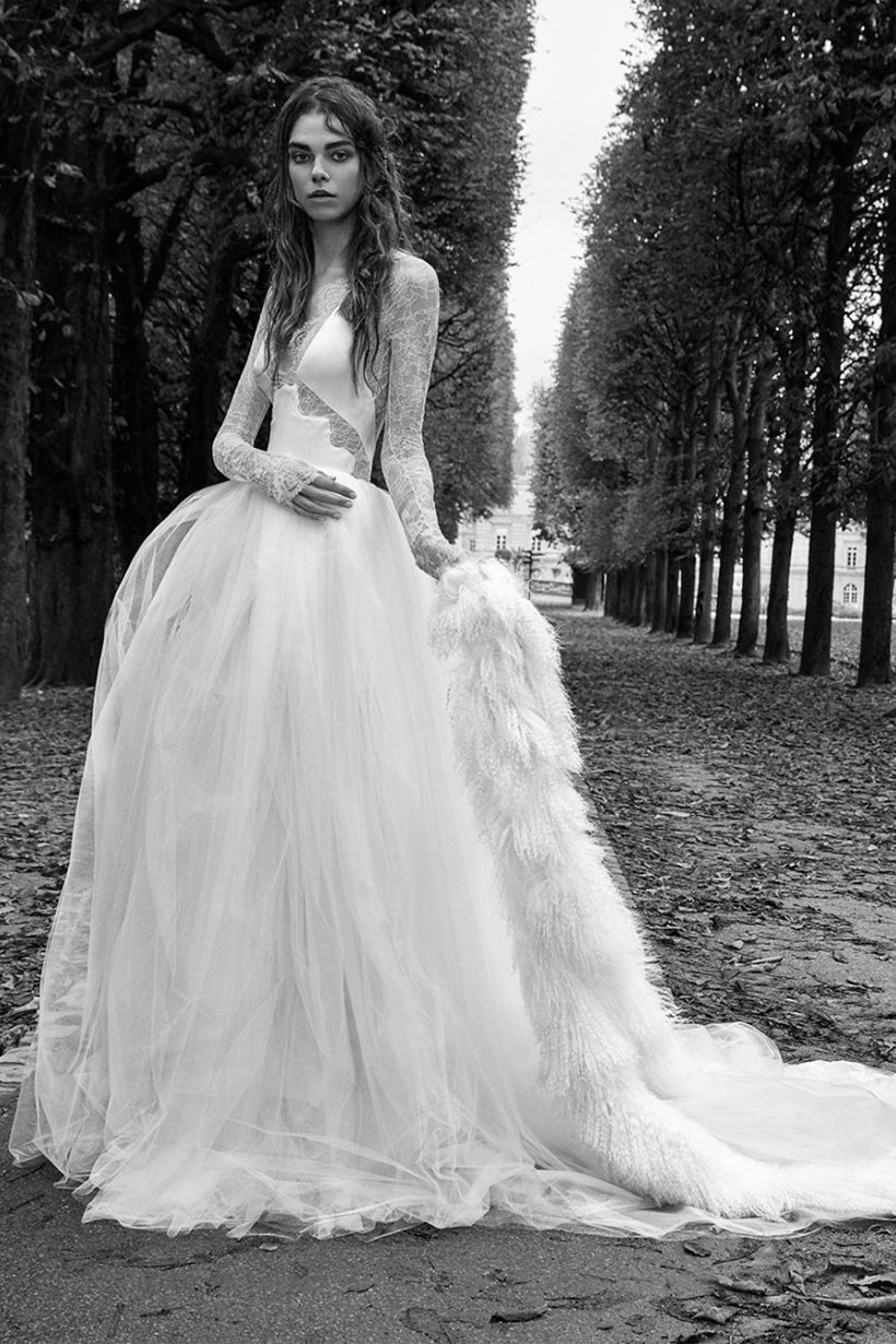 vera-wang-fall-2018-bridal-collection-Witchy-1
