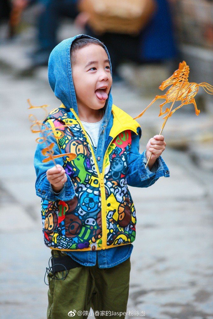 006VBoWngy1fkuk2jtnraj31k82cc4qp