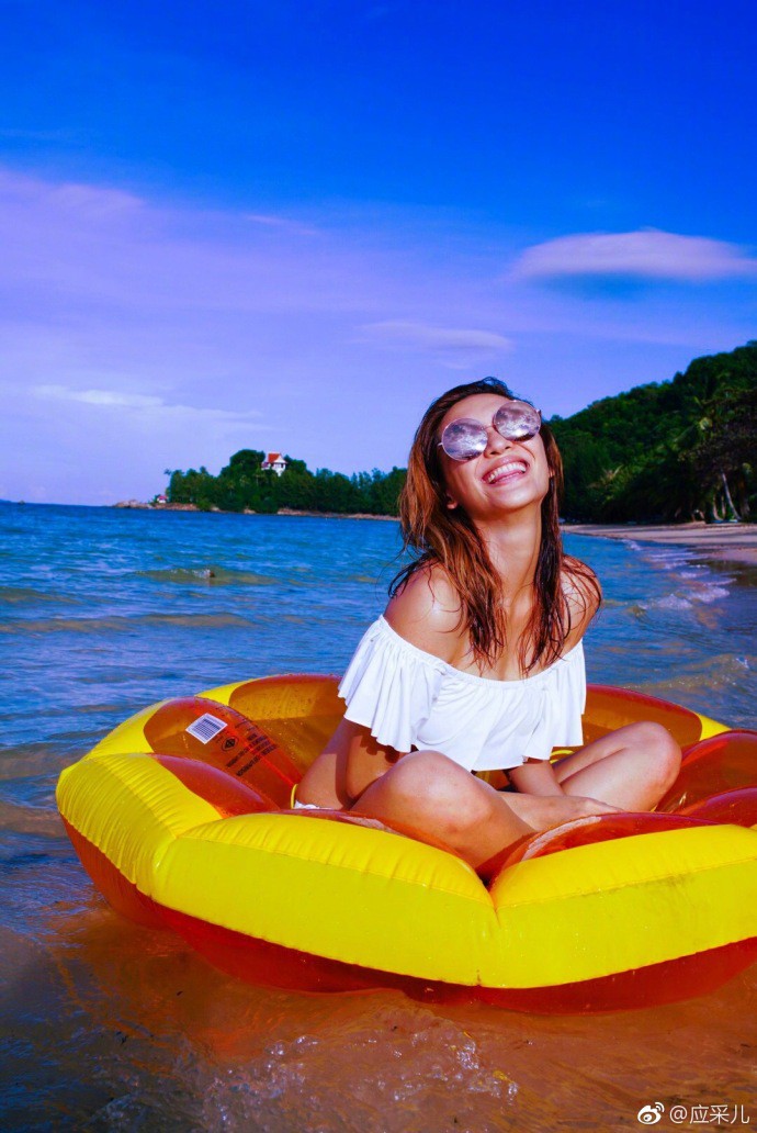 4ab6c391gy1flmbbu6mbhj20u018w7dg