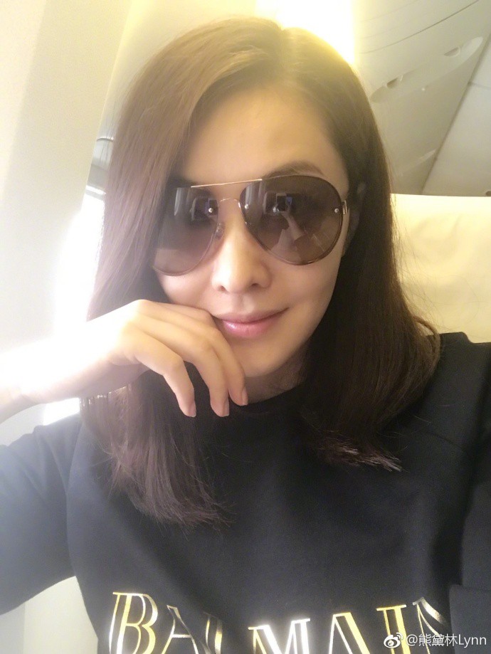 66afe62bgy1flyv5tnxpej215q1jkwor