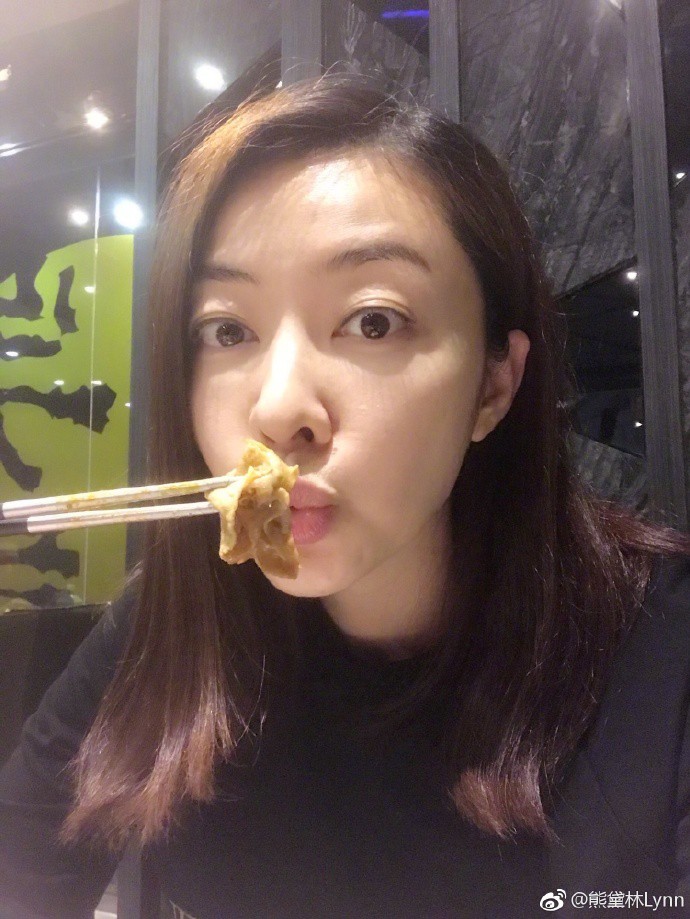 66afe62bgy1flz5fktdvjj215q1jknau