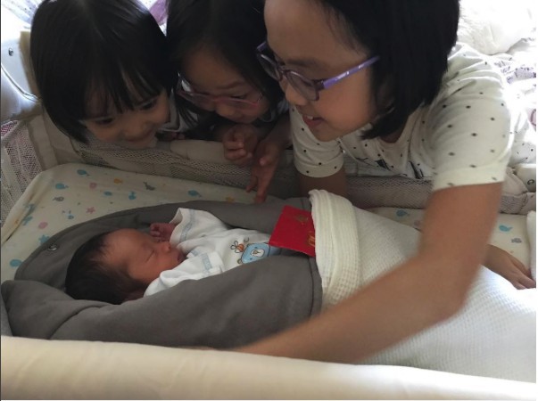 Screen Shot 2017-11-07 at 11.22.35 AM