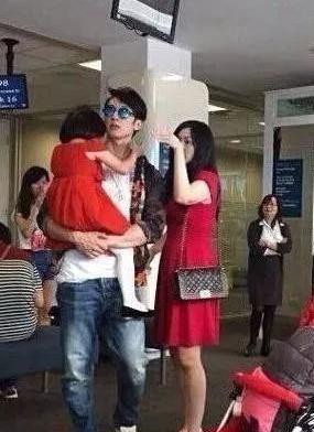 4012000285r5330q9570