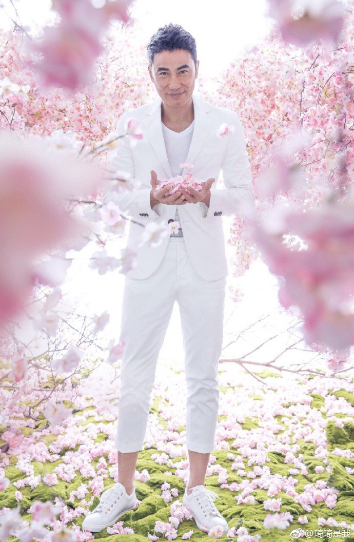 661a9136gy1fmxlo0881hj20qo14t481