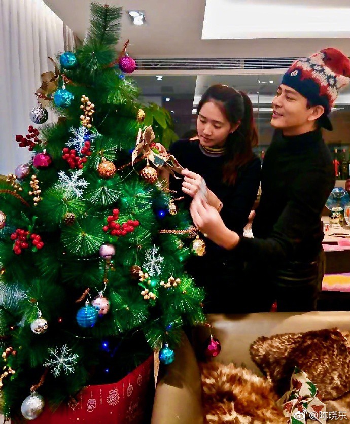 677adefbly1fml2nvo14dj20pv0vc11g