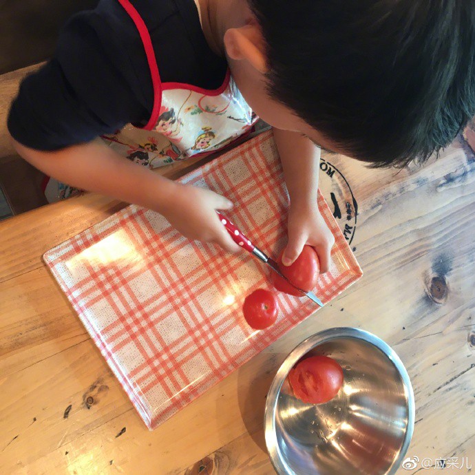 4ab6c391gy1fn3dftyi8hj22c02c0kjl