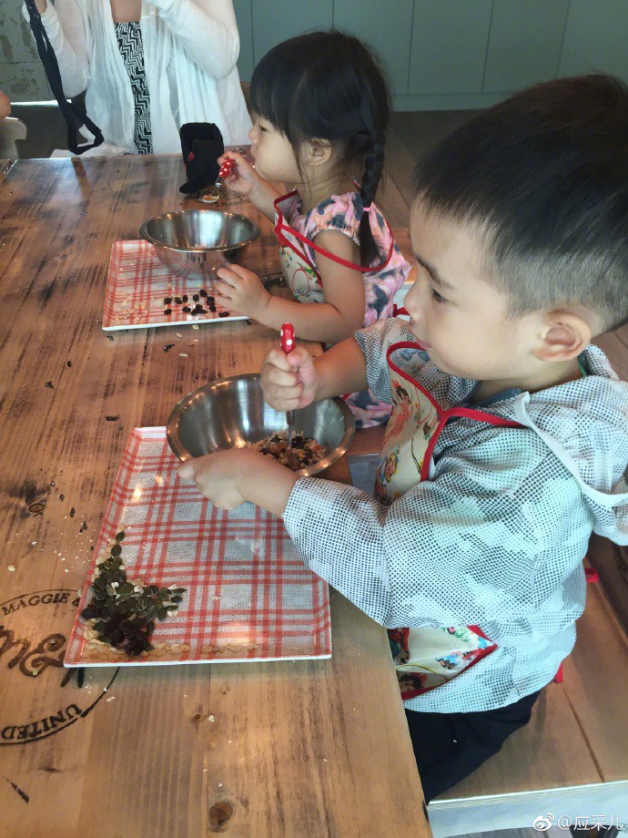 4ab6c391gy1fn3dfvszxnj21w02iohdu