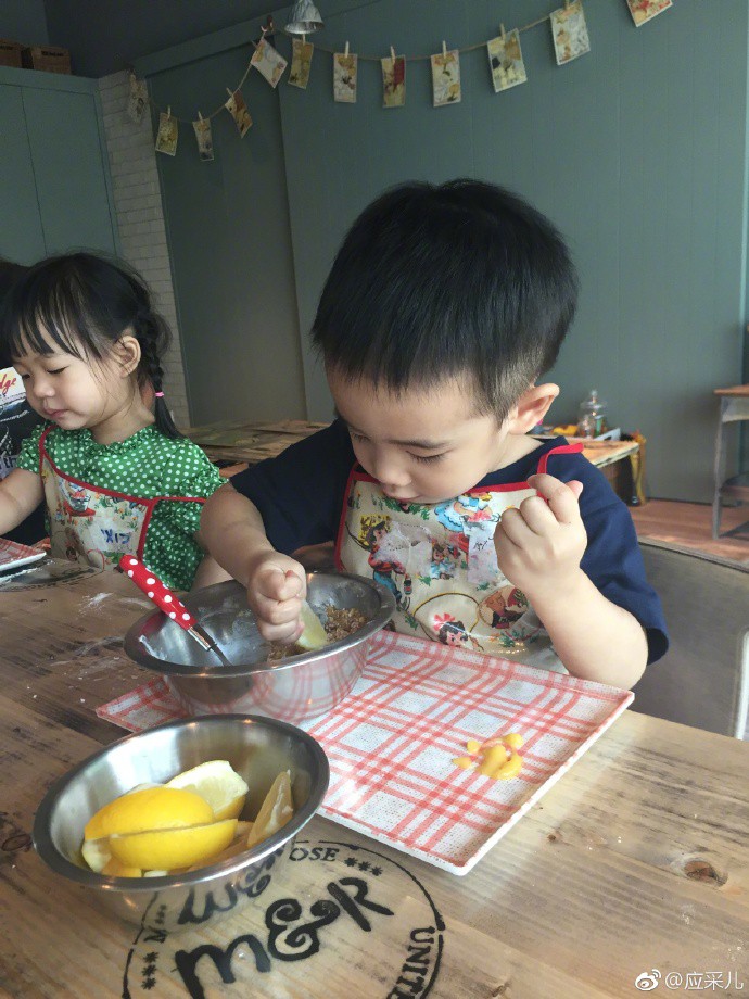 4ab6c391gy1fn3dfxraf8j21w02iox6p