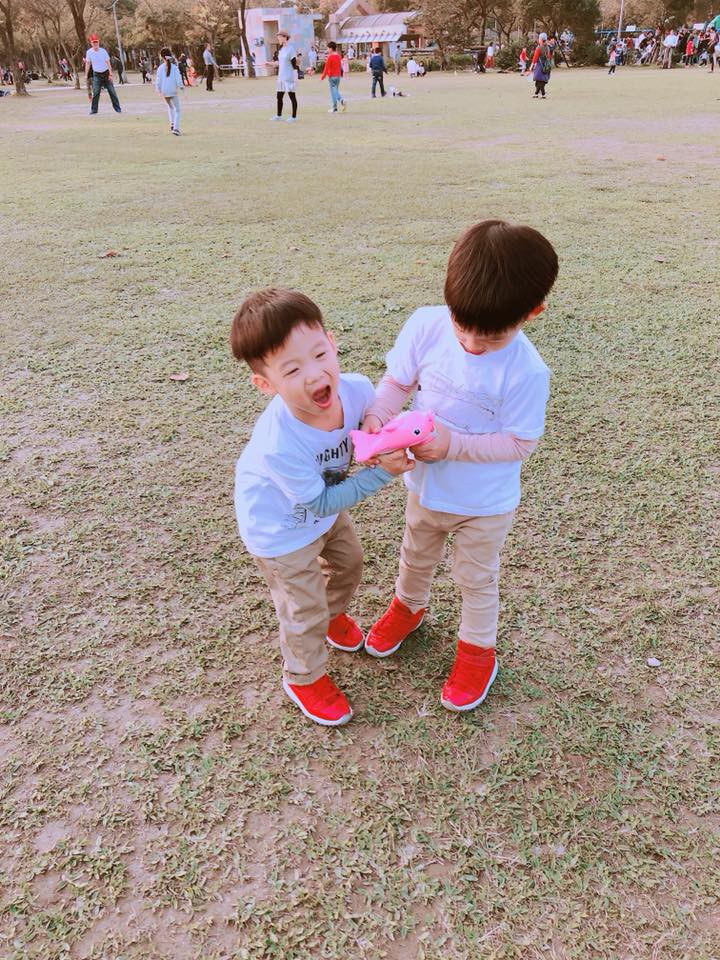 27972049_10159878689335562_6865859112416184138_n