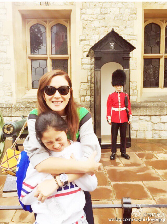 661a9136jw1etwgnbza6fj20hs0ntn1u