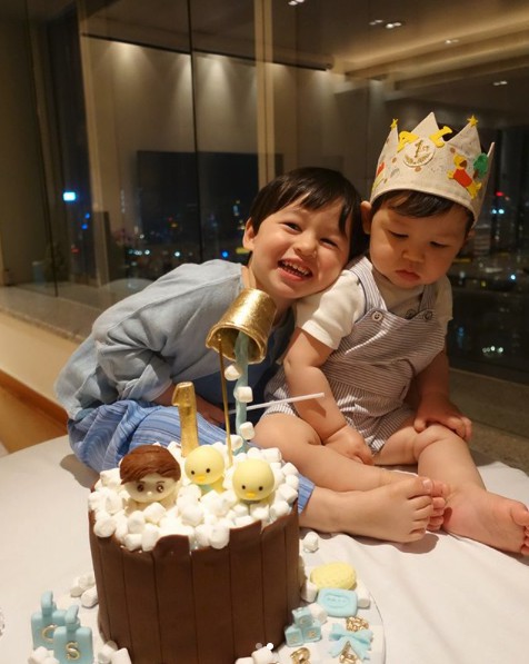 Screen Shot 2018-03-23 at 12.52.39 PM