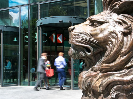 media-gallery-main-banner-560X420