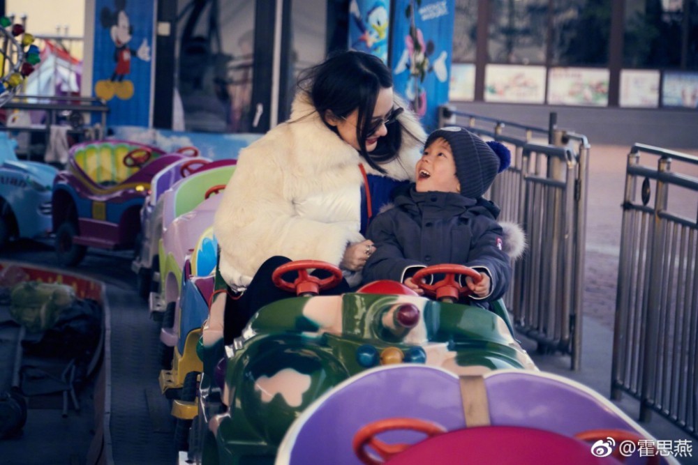 4923db2bly1flqq34iw4fj21400qowmp