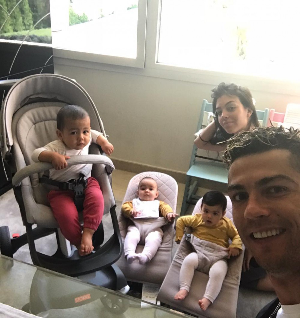 cristiano_31941546_404672189942582_2948327231446843392_n