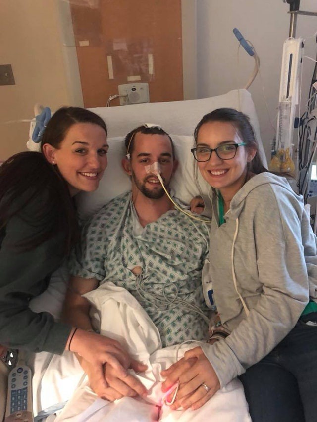 05c531e1-d5ba-40b6-aa42-d0571b0f94be-37105294_10216275615180646_6341729764725751808_n