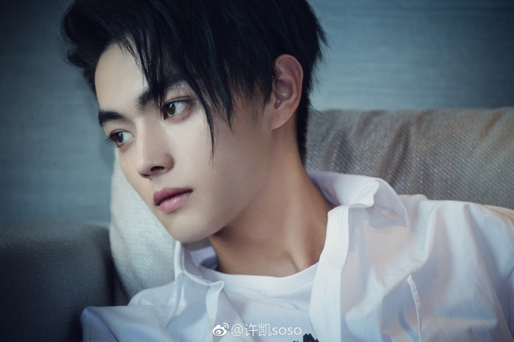 aec223b9gy1ftbwaoruhyj234022q4qq