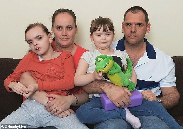 7864882-6532367-image-a-1_1545912412515