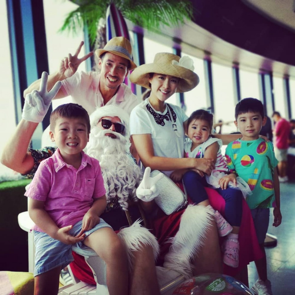 aimeechan_official_46960812_2249244842067120_7233550174909106252_n (1)