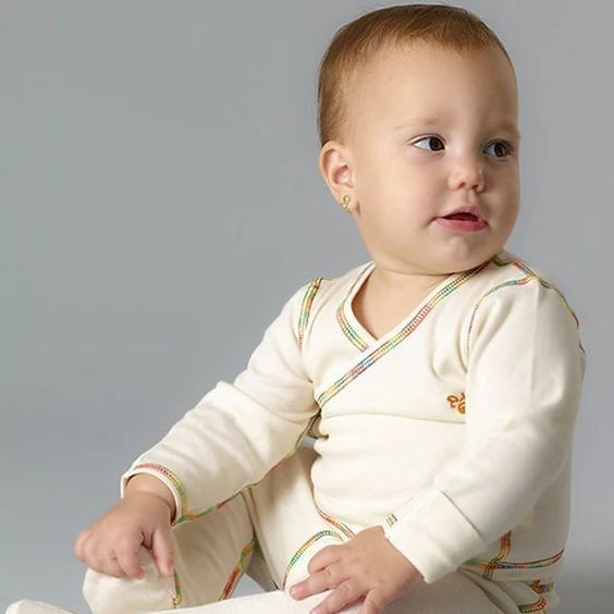 c2335e1ad0ad91c4d5a578cce7ddc475