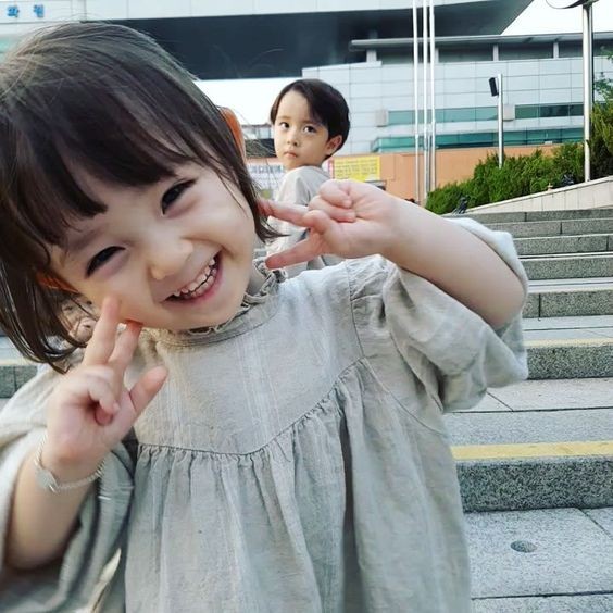 f831a74e9a372f2552db9fb2c486ec42 (1)