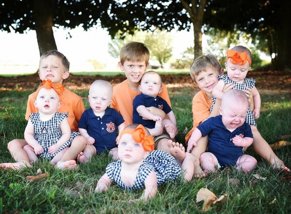 gods_divine_nine_40466405_553399938450157_7258371318649716736_n