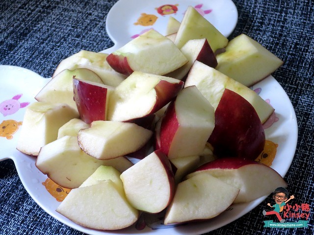 湯水步驟：然後去核及切塊~