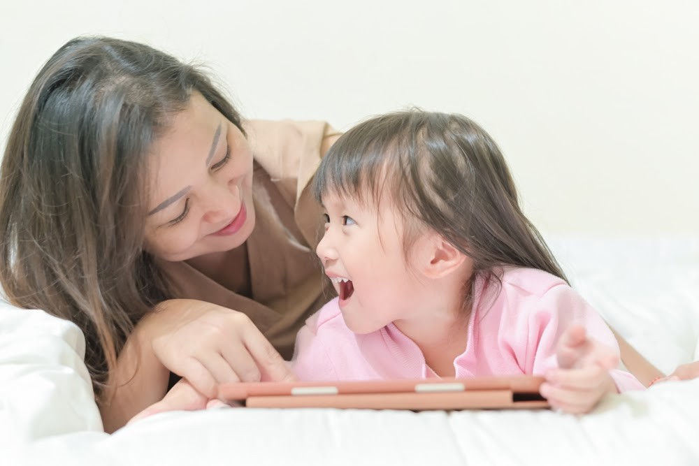 身教備受名人推崇。