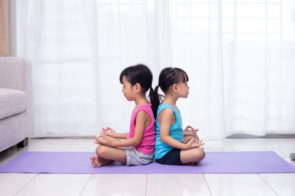 asian kids yoga.