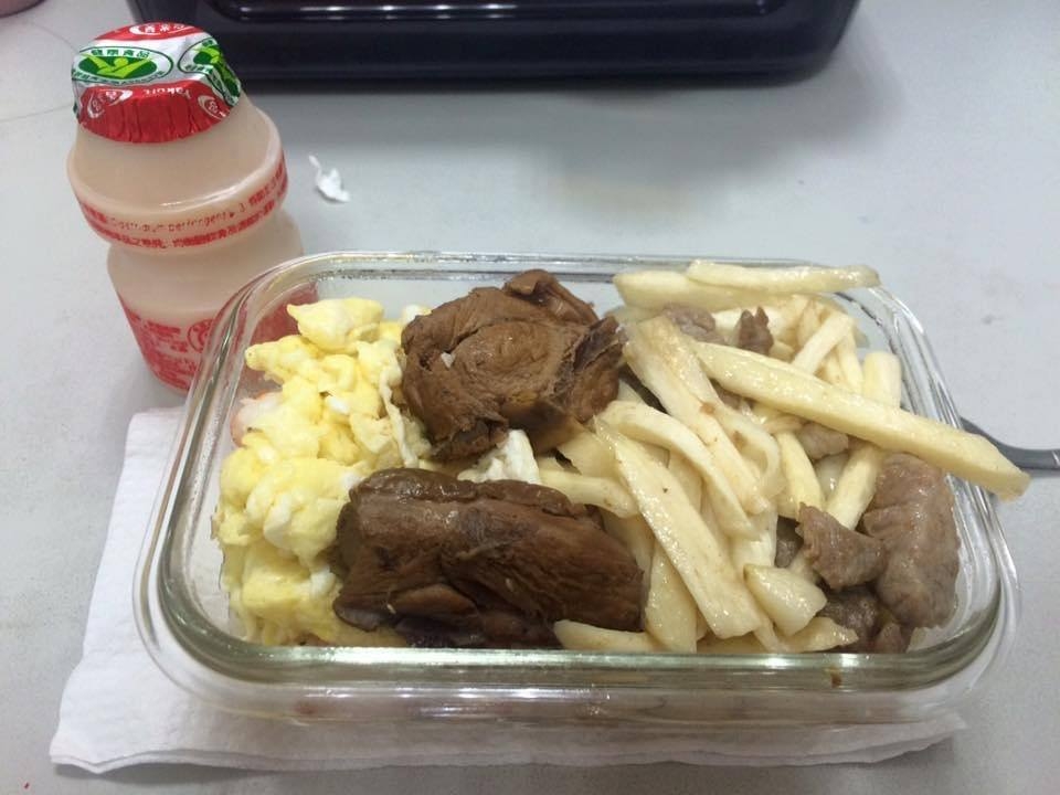 奶奶每日會為事主準備午餐盒