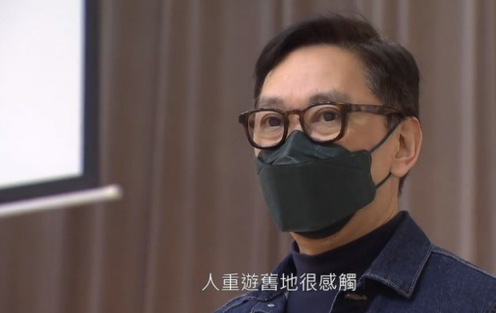 當年風靡校園的校草偉約瑟，卻對學業成績有另一個看法