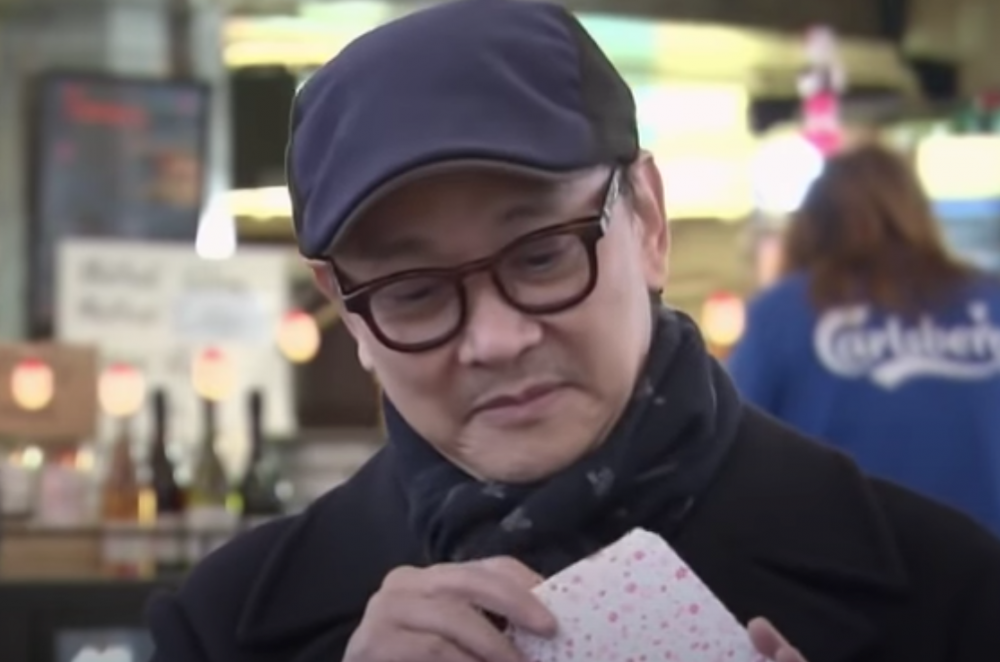 事隔多年重談舊事，偉約瑟直言一張「沙紙」對他來說不代表什麼