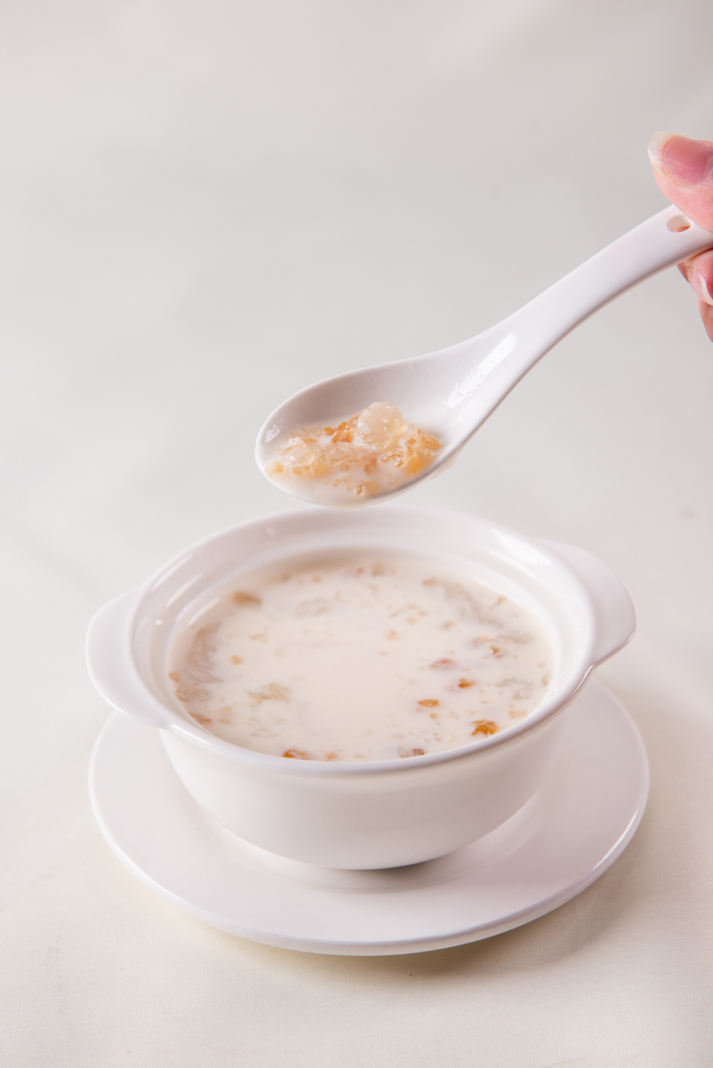 椰汁燉桃膠