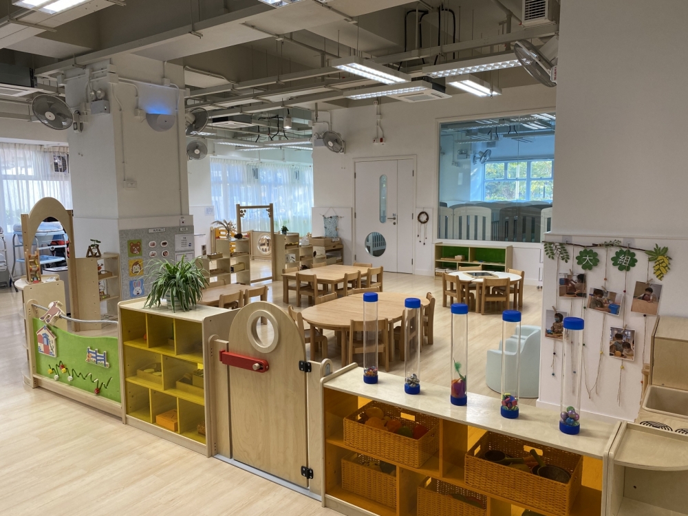 基督教香港崇真會恩樂園課室設施。