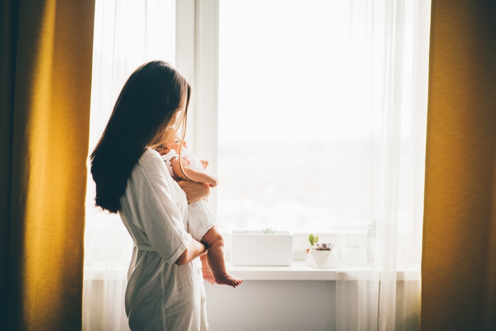 產後媽媽都應適當地下床稍作活動，以加快盆底肌及腹肌張力的恢復