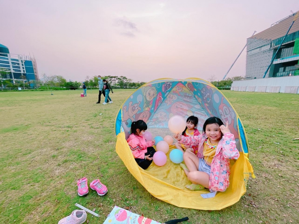 自備帳篷，非常愜意。