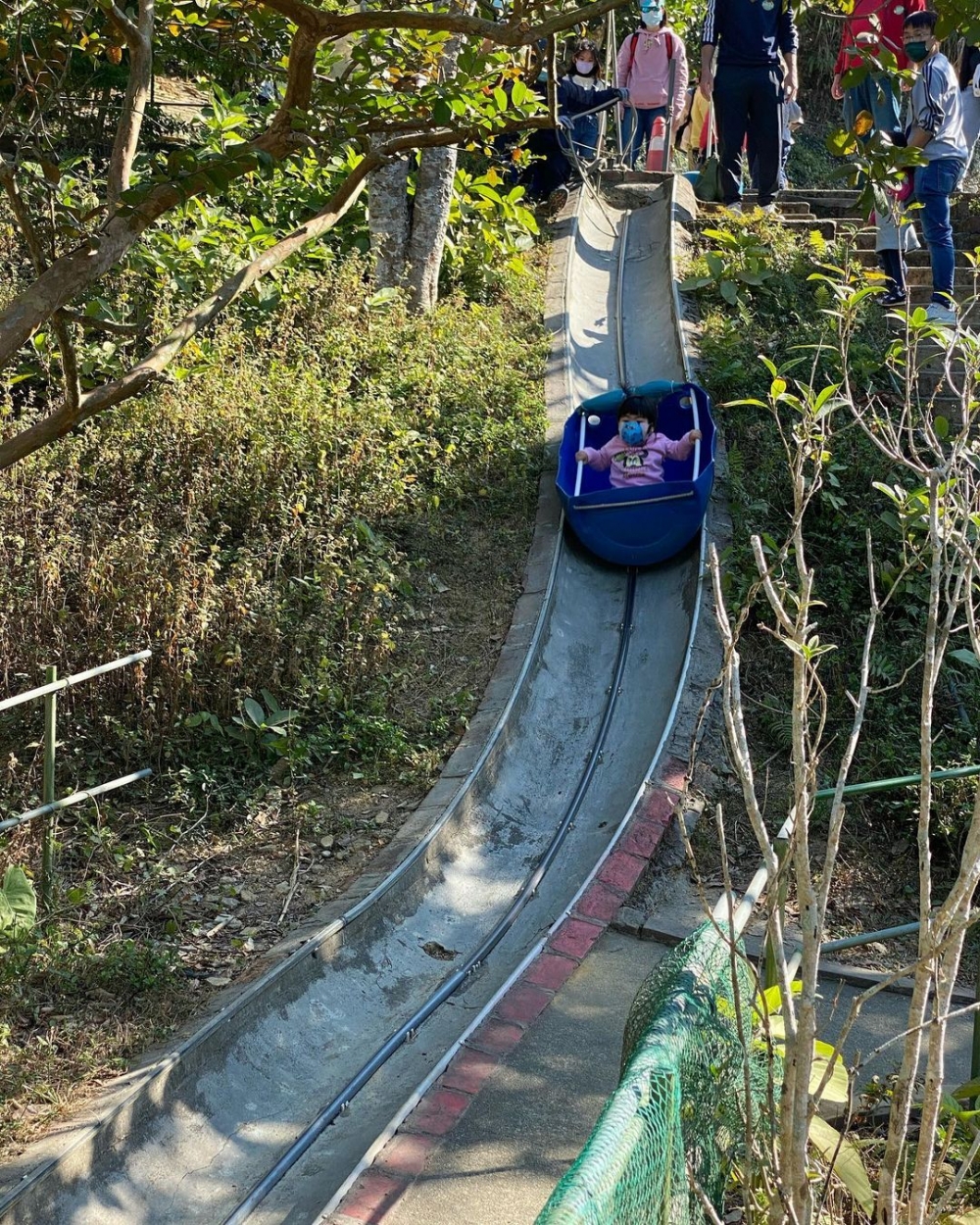 上水假日農場有許多刺激的遊樂設施。
