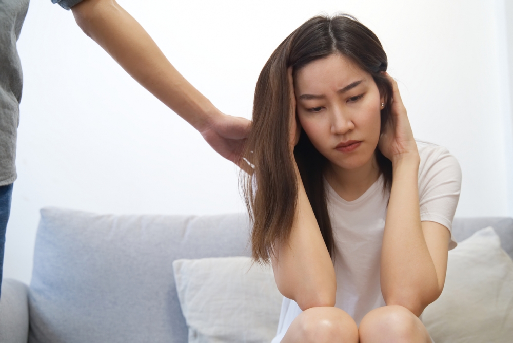 也有人認為樓主應多關注老婆的情緒健康。