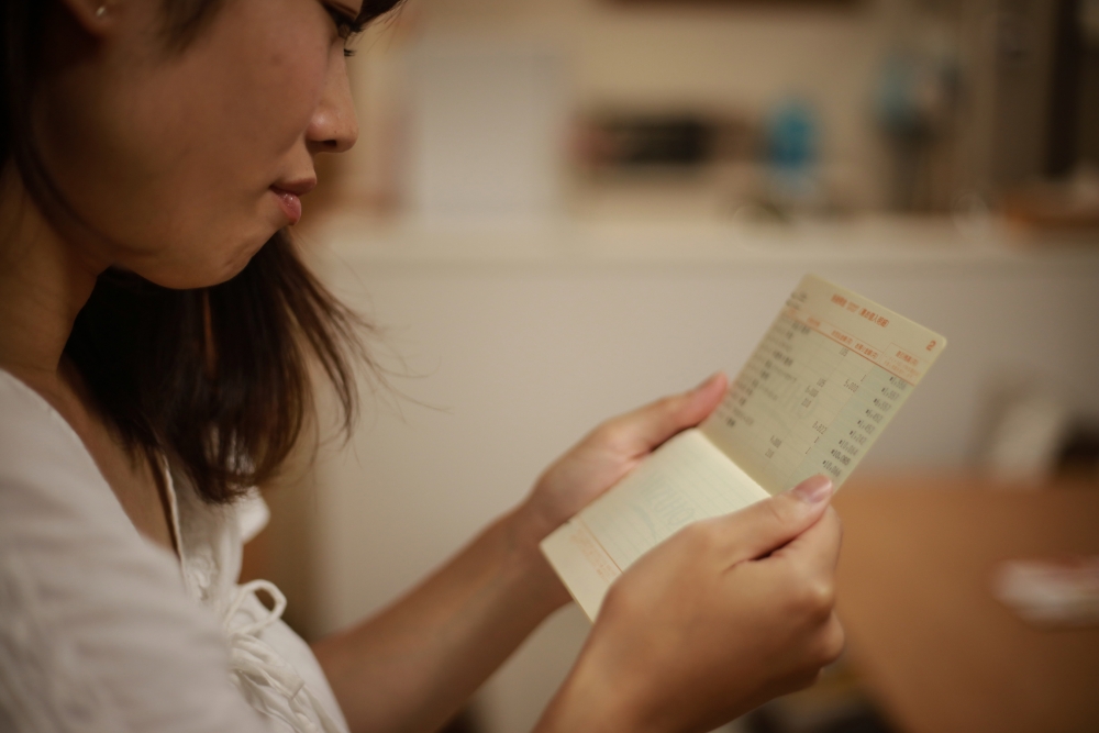 太太覺得已經結婚生子了,為何還要給家用。