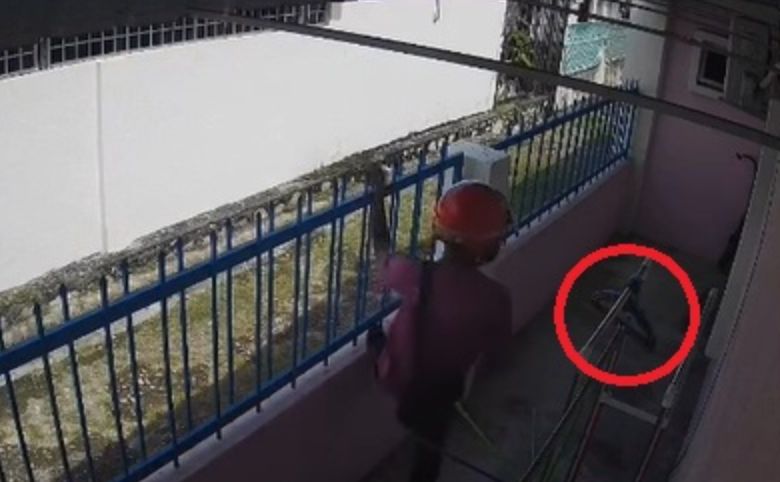 馬來西亞有名孕婦獨自在家時，遇到陌生快遞員要求入屋。