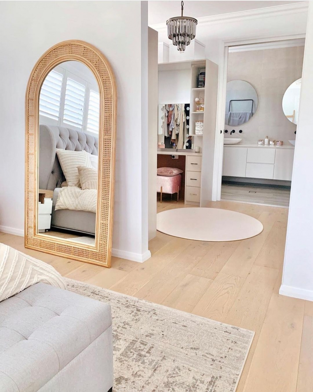 臥室也整理的非常乾淨。