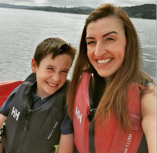 母親一度動搖想幫兒子改名。