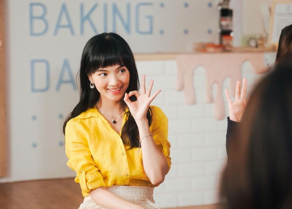 新劇飾演港女，令人又愛又恨。