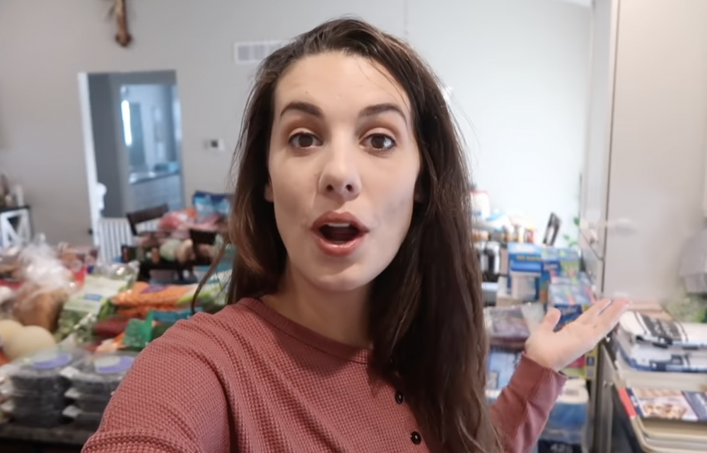 美國少婦表示自己約每半年才會採購一次生活物品。