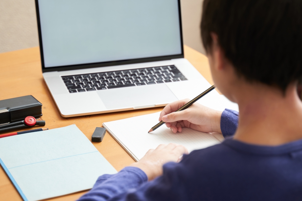 英國公立小學基本上是沒有功課的