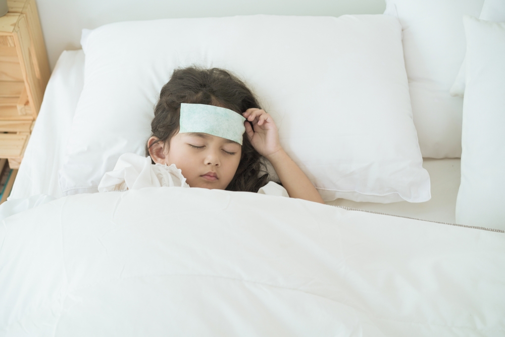 發燒是身體的一種免疫反應,透過提高體溫減慢病毒增生。