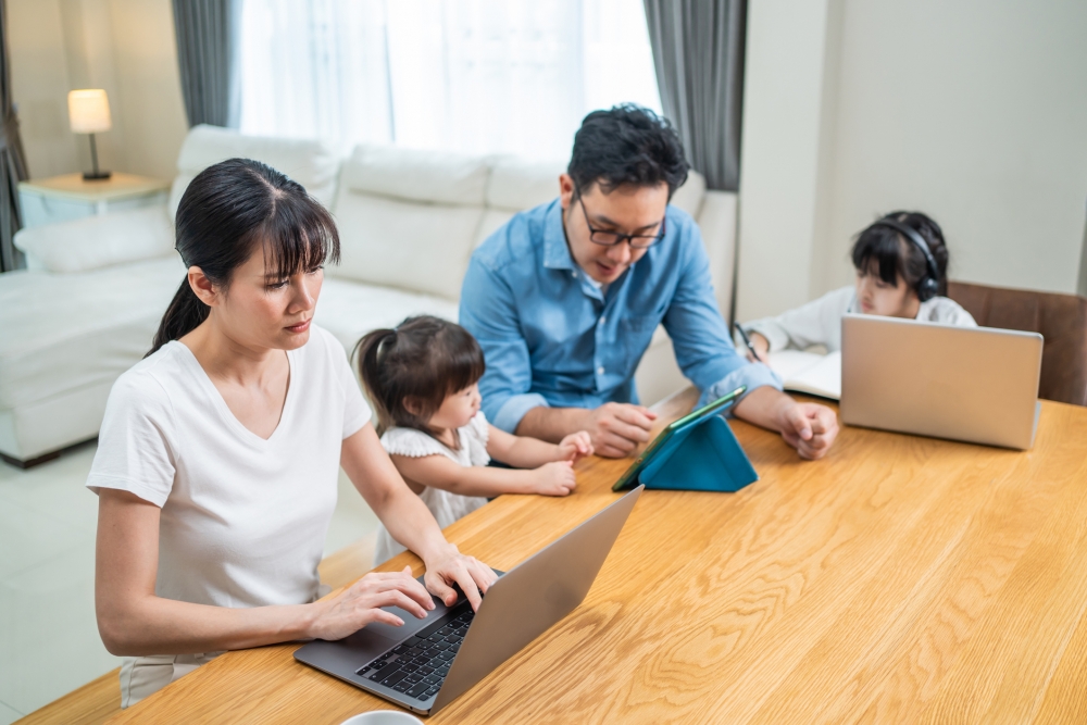 演算法主導，由孕期焦慮過渡為育兒焦慮