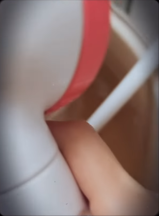 薑水從花灑泵出，令坐月變享受。