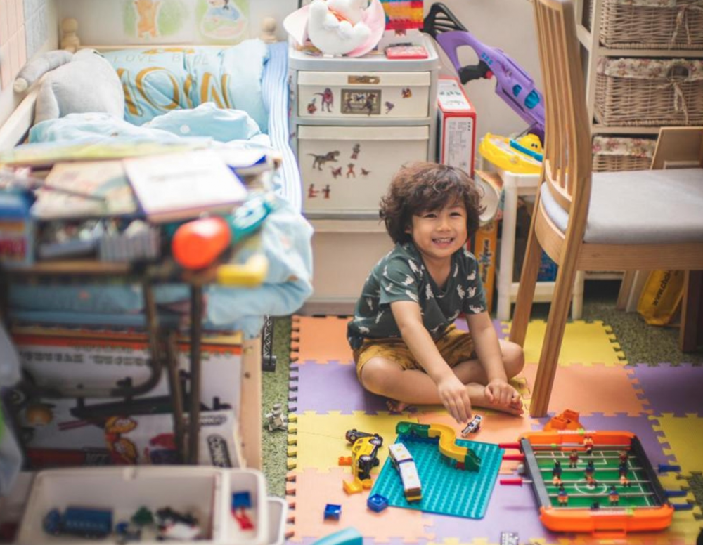 不少網民都恭喜媽媽有個乖巧的兒子，同時稱讚她教子有方。